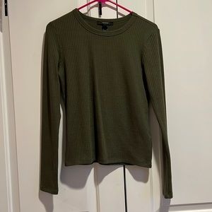 FOREVER21 Size M Olive Green Ribbed Knit Long Sleeve Tee
